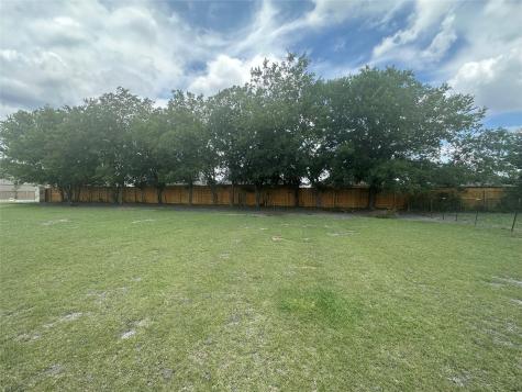 1437 Heidenreich Lane Uhland TX 78640