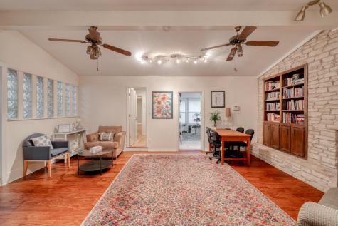 13805 Ann Place Austin TX 78728
