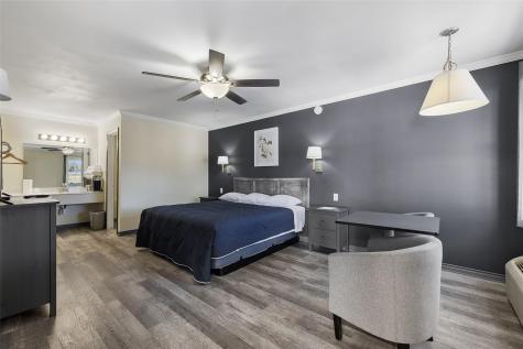 1206 Main Street Blanco TX 78606