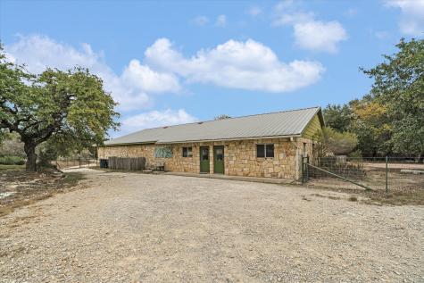 45 La Buena Vista Drive Wimberley TX 78676