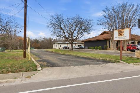 321 Cheatham Street San Marcos TX 78666