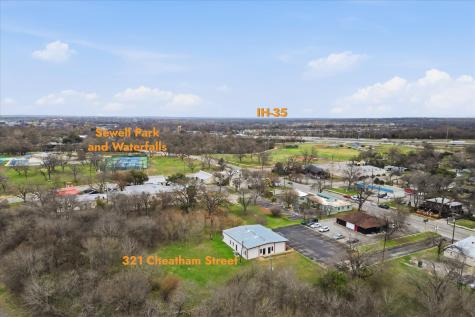321 Cheatham Street San Marcos TX 78666