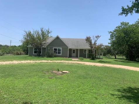 1501 & 1503 N Burleson Street Kyle TX 78640