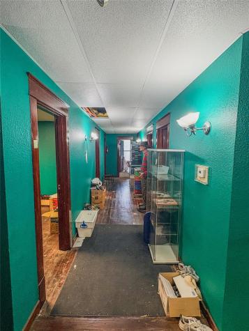 161 S. Main Street Giddings TX 78942