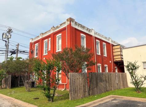 161 S. Main Street Giddings TX 78942