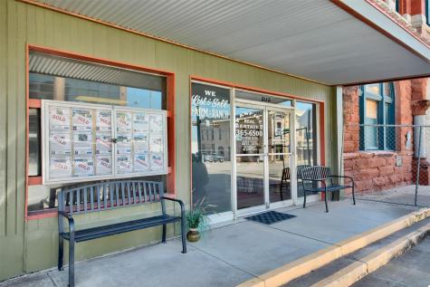 202 N Main Street N Taylor TX 76574