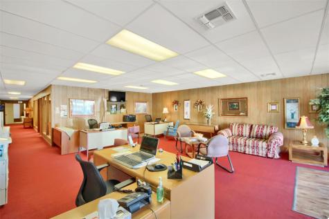 202 N Main Street N Taylor TX 76574