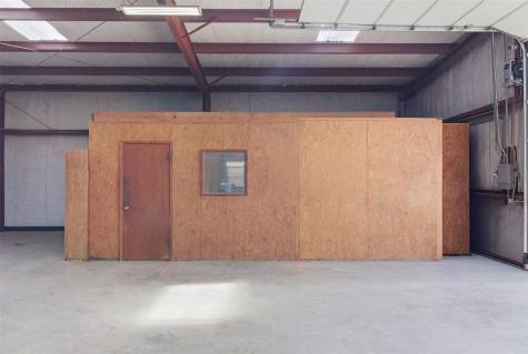 320 S Wilcox Street Rockdale TX 76567