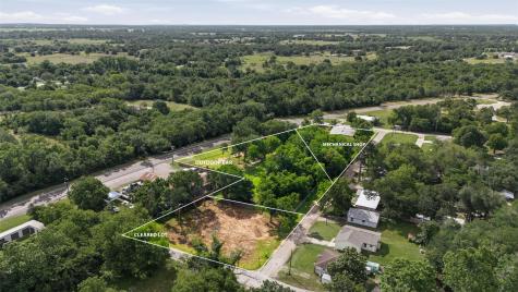 320 S Wilcox Street Rockdale TX 76567