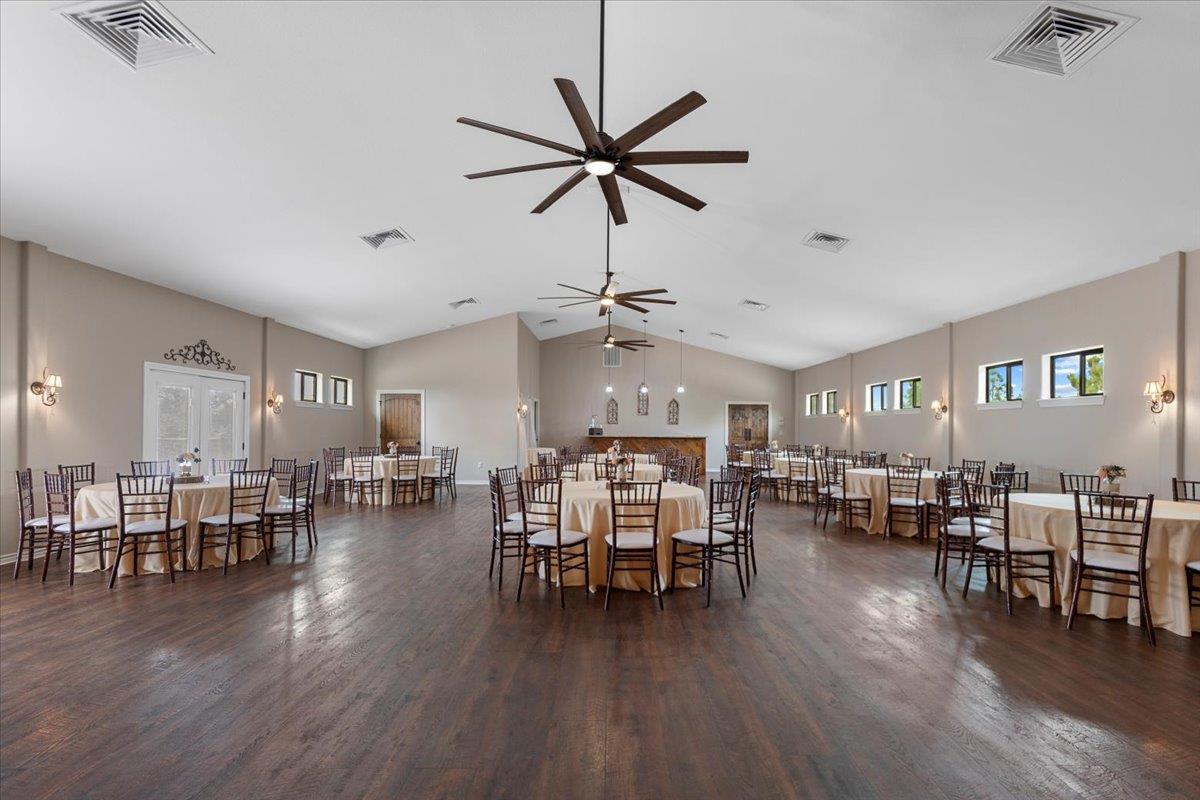 178 Pine Tree Loop Bastrop TX 78602