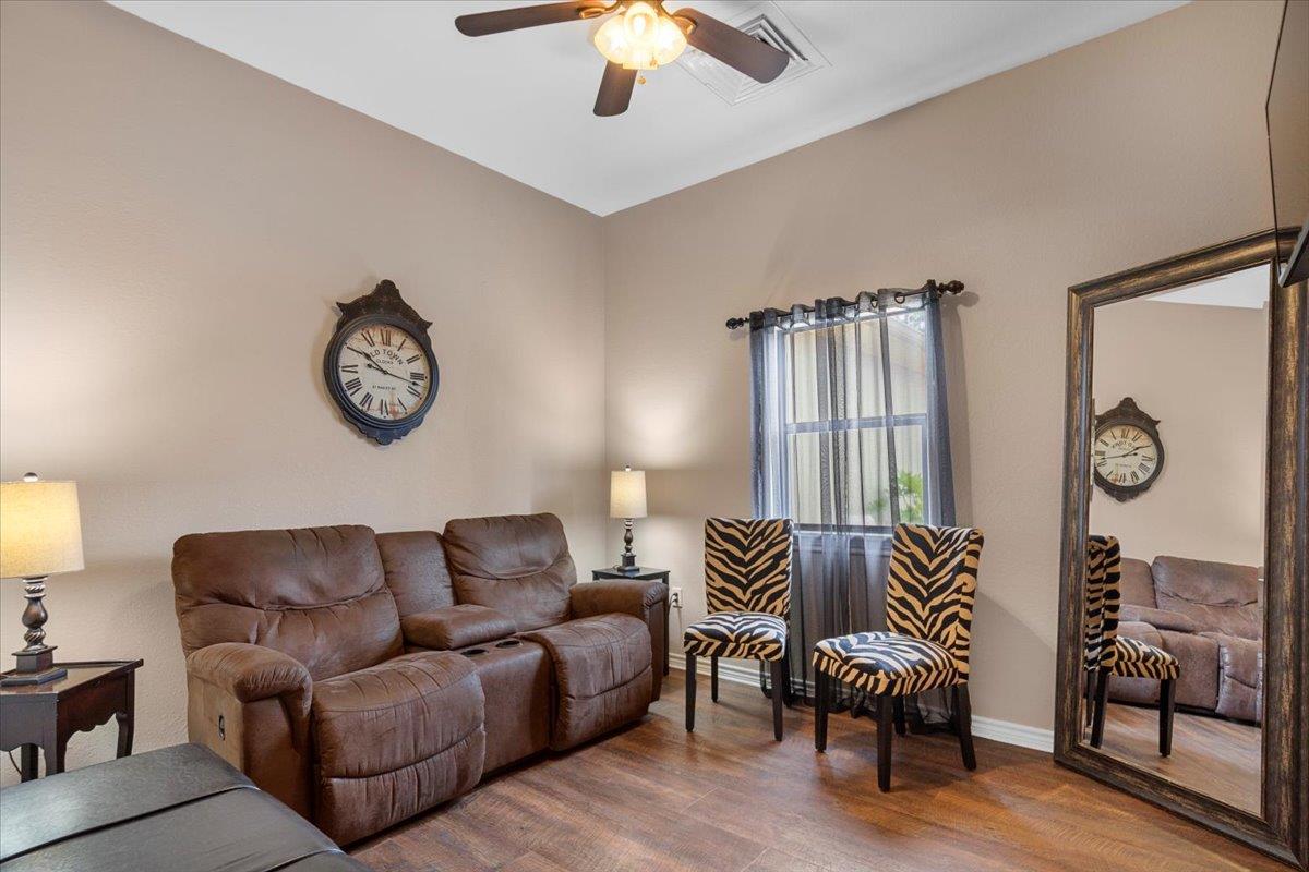 178 Pine Tree Loop Bastrop TX 78602