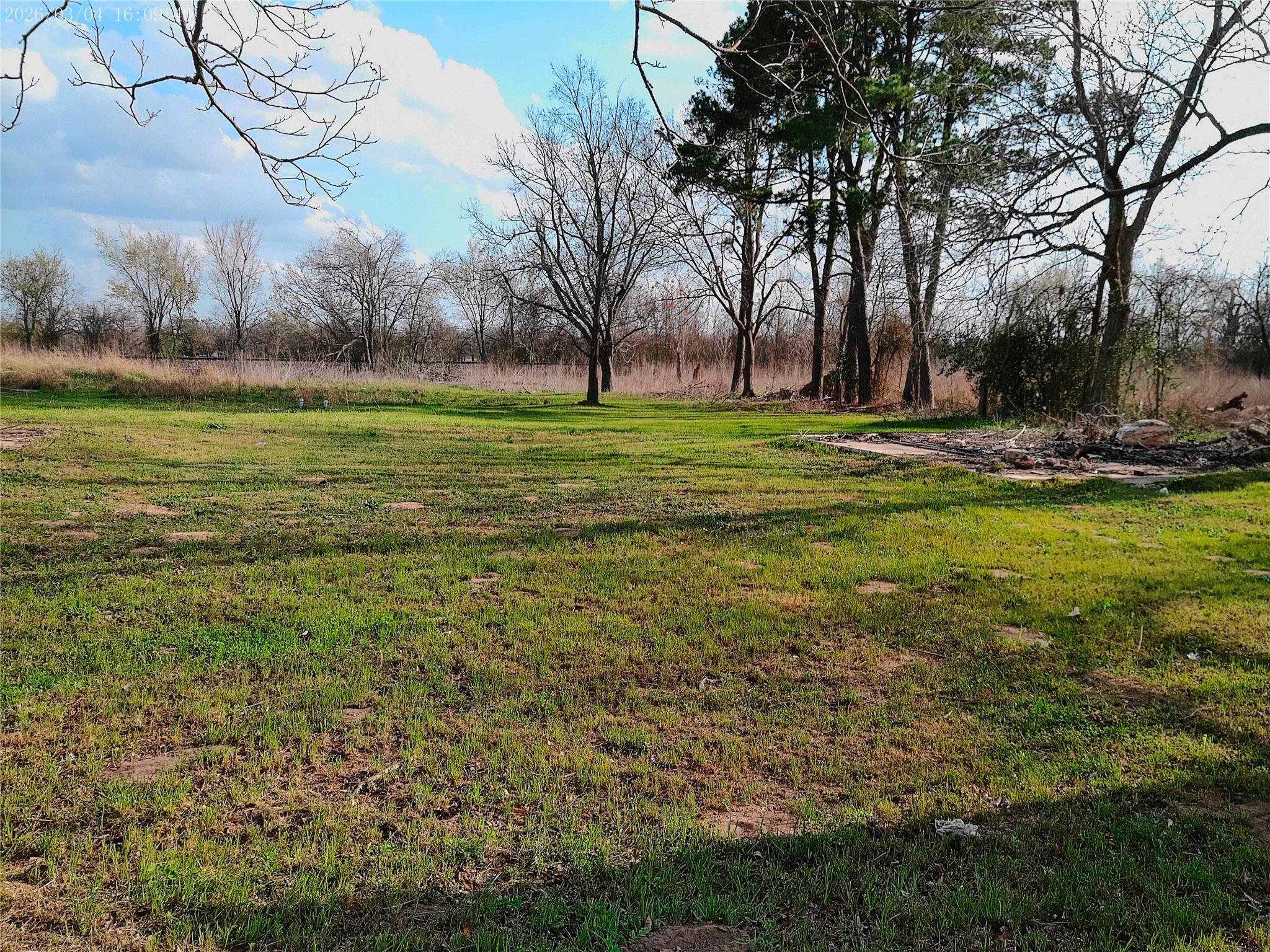 1304 E Cameron Avenue Rockdale TX 76567