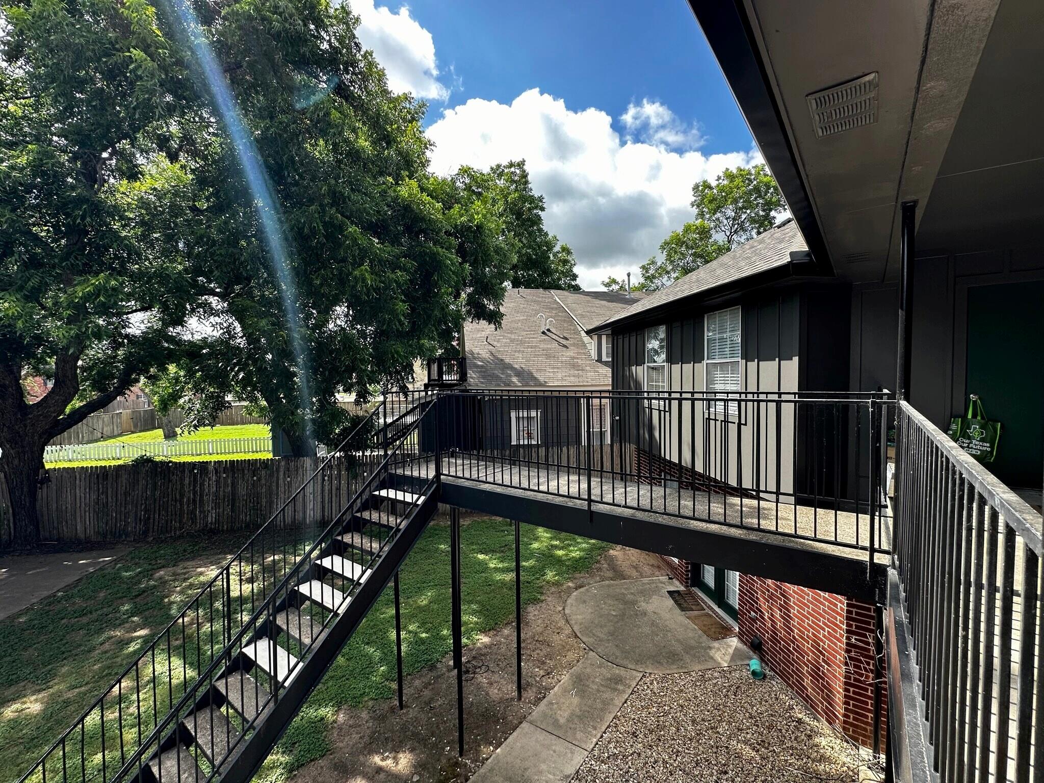 1902 S 8th Street Waco TX 76706