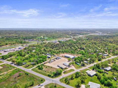 121 James Hoskins Lane Cedar Creek TX 78612