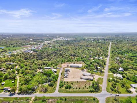 121 James Hoskins Lane Cedar Creek TX 78612