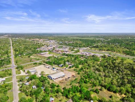 121 James Hoskins Lane Cedar Creek TX 78612