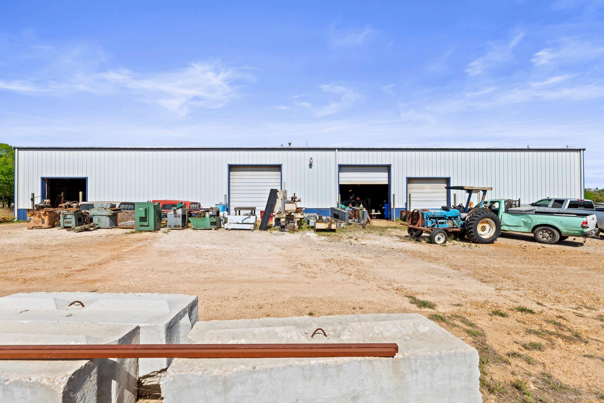 121 James Hoskins Lane Cedar Creek TX 78612