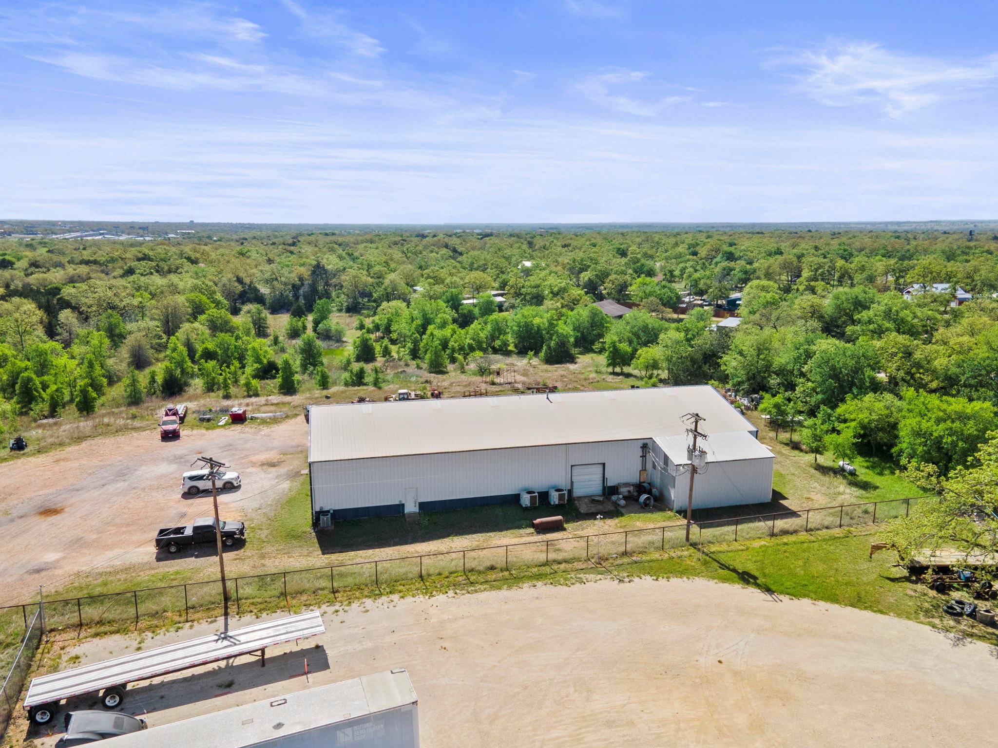 121 James Hoskins Lane Cedar Creek TX 78612