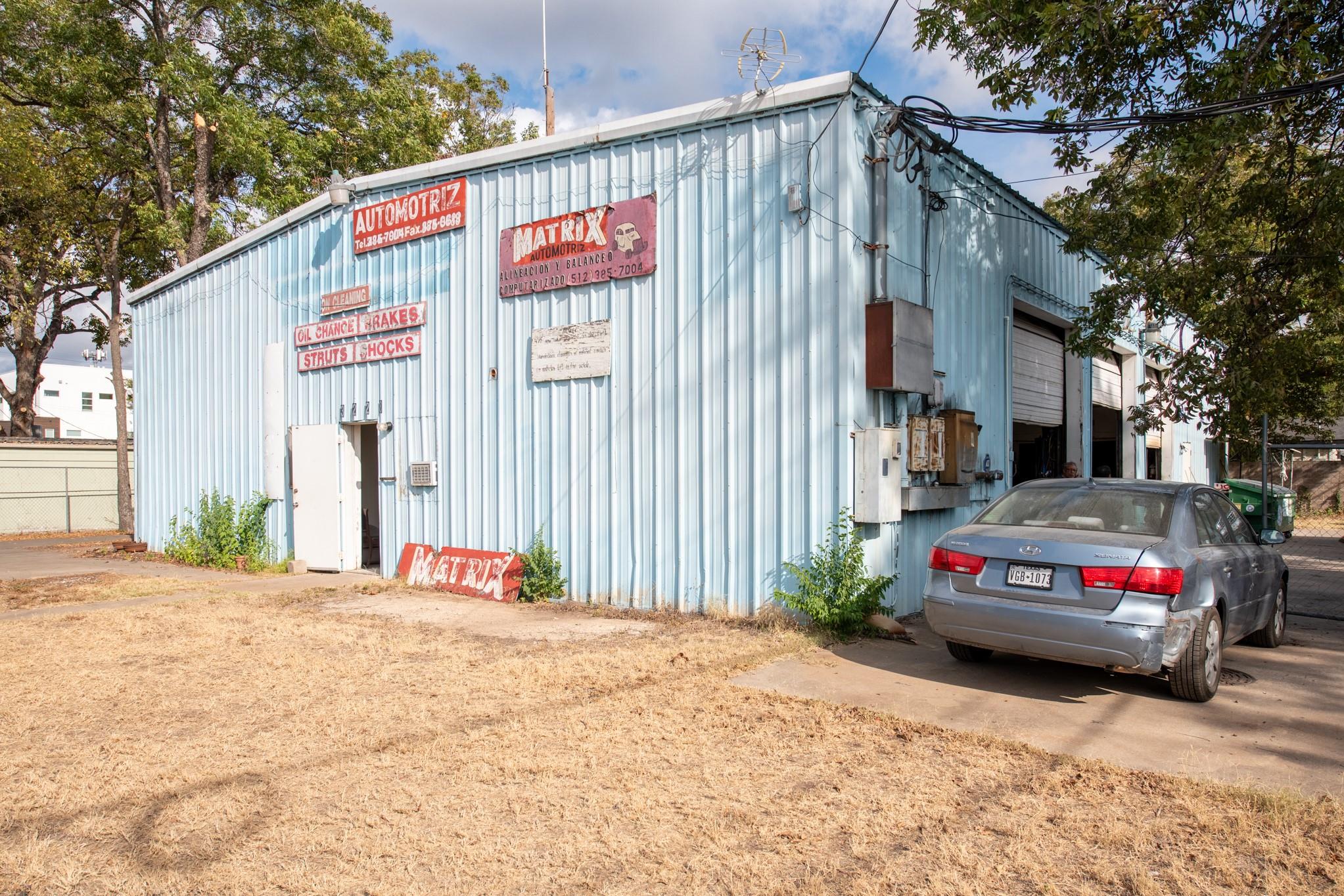 3228 E 5th Street Austin TX 78702