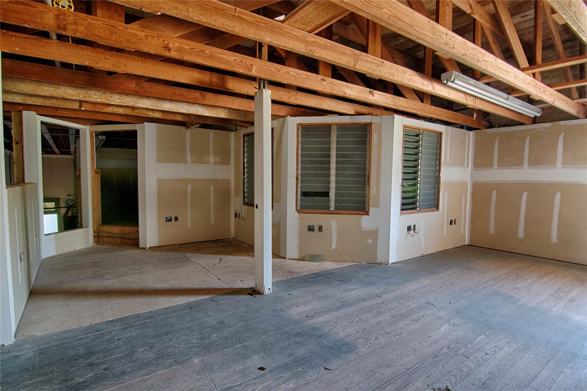 702 Upton Avenue Schulenburg TX 78956