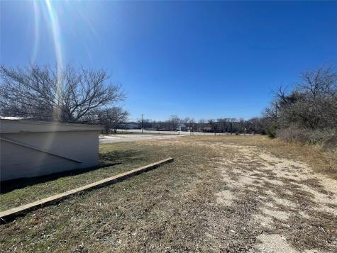1312 N Us Highway 281 Lampasas TX 76550