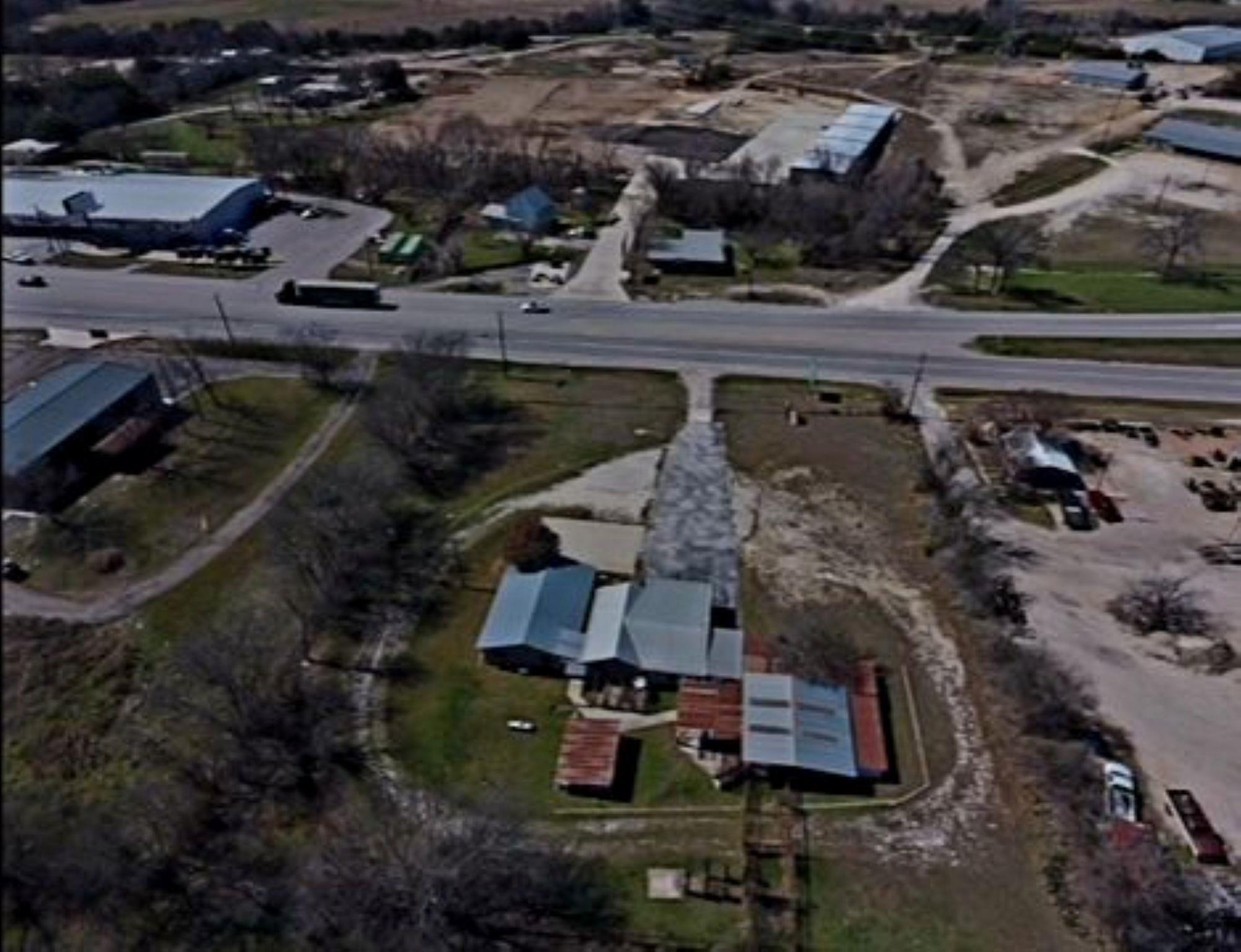 1312 N Us Highway 281 Lampasas TX 76550