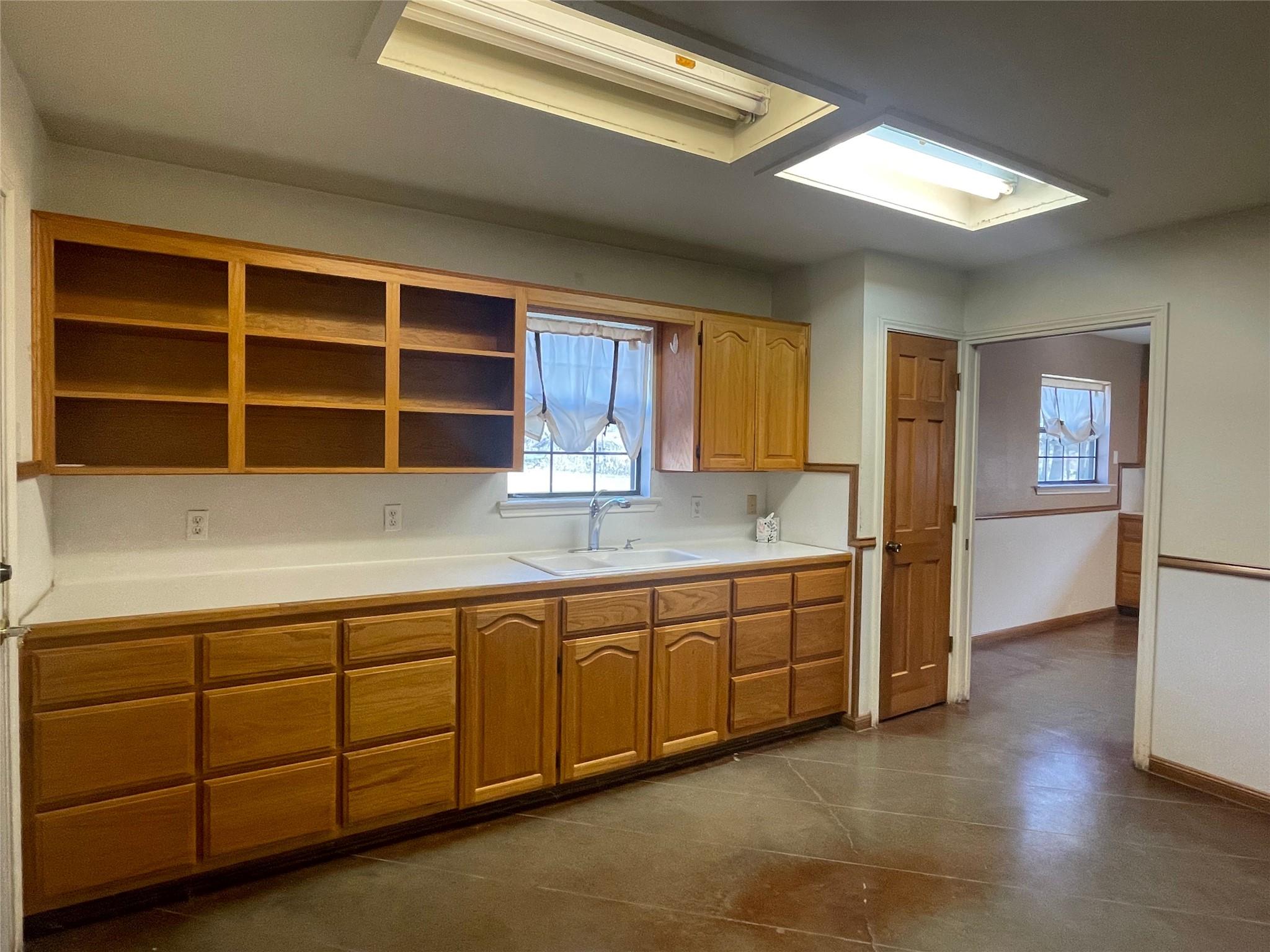 1312 N Us Highway 281 Lampasas TX 76550