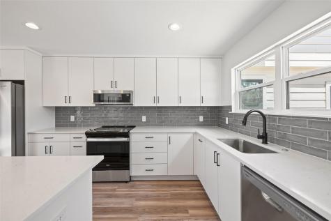 11151 State Highway 71 Spicewood TX 78669