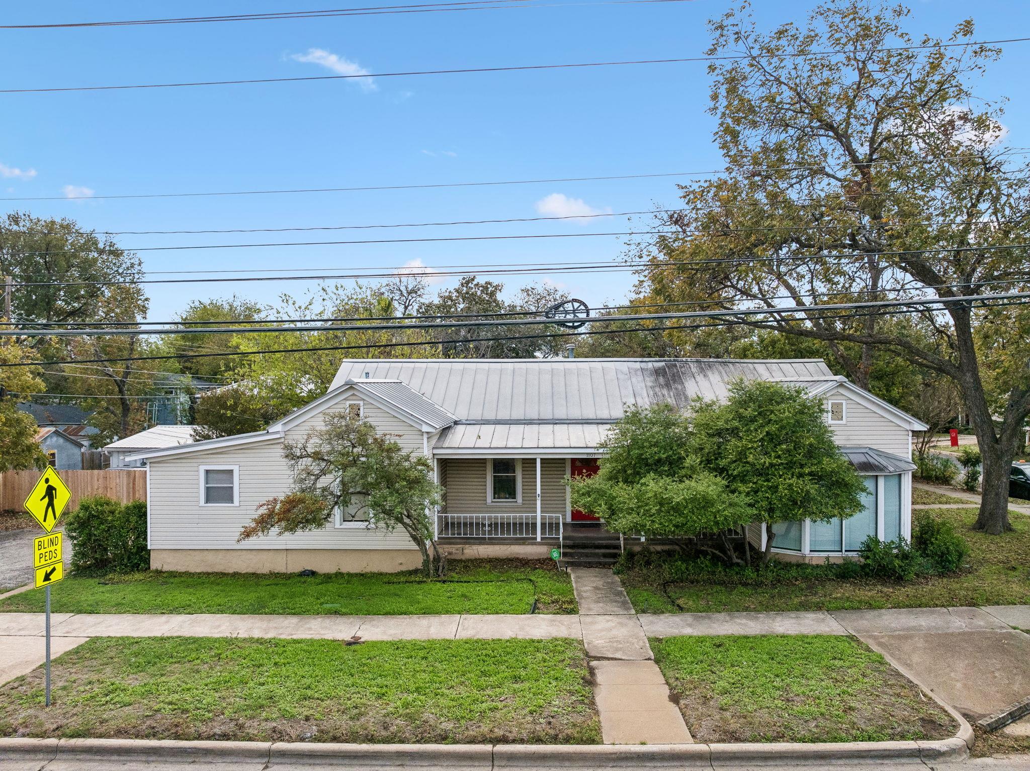1107 W 45th Street W Austin TX 78756