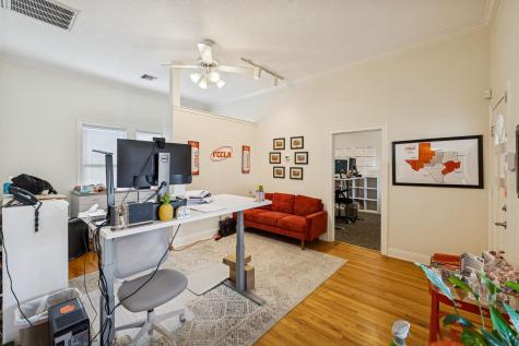 1107 W 45th Street W Austin TX 78756