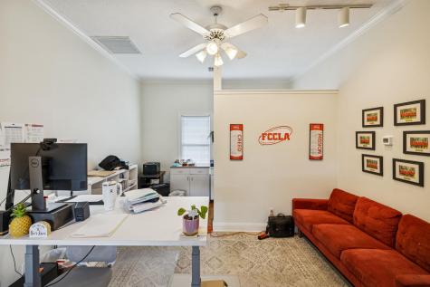 1107 W 45th Street W Austin TX 78756