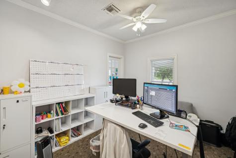 1107 W 45th Street W Austin TX 78756