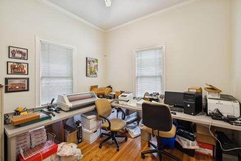 1107 W 45th Street W Austin TX 78756