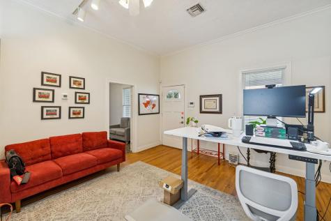 1107 W 45th Street W Austin TX 78756