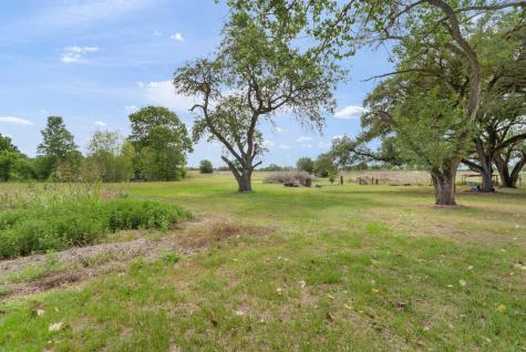 10843 Us Highway 90 W Harwood TX 78632