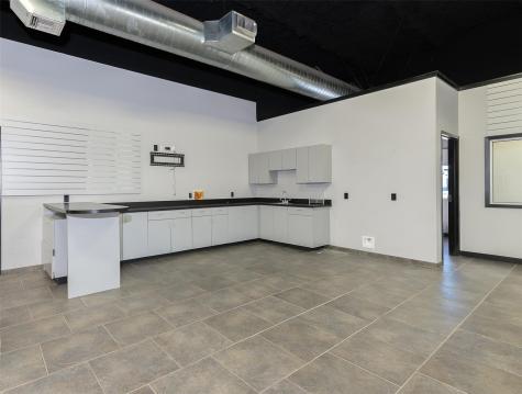 185 State Highway 36 N Caldwell TX 77836