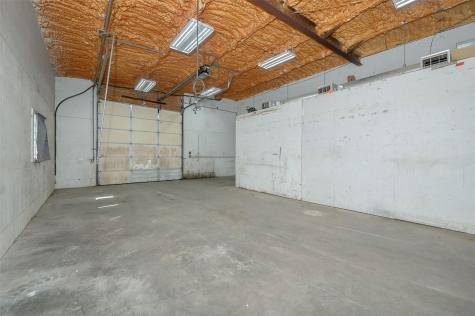 185 State Highway 36 N Caldwell TX 77836