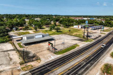 185 State Highway 36 N Caldwell TX 77836