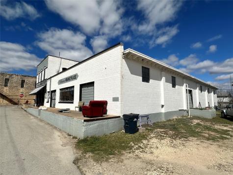 101 Story Avenue Florence TX 76527