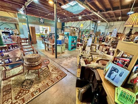 101 Story Avenue Florence TX 76527