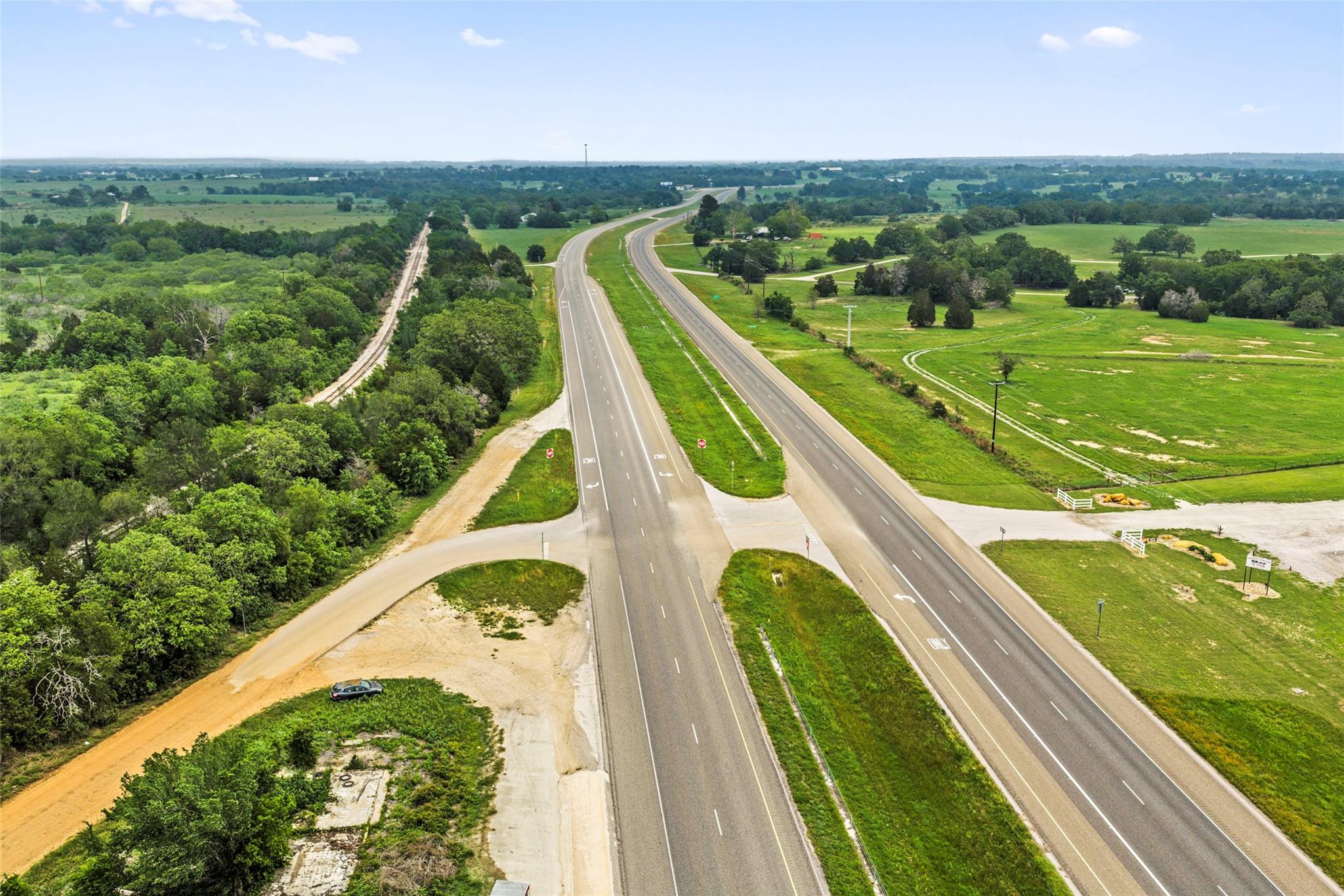 1389 Highway 290 E Elgin TX 78621