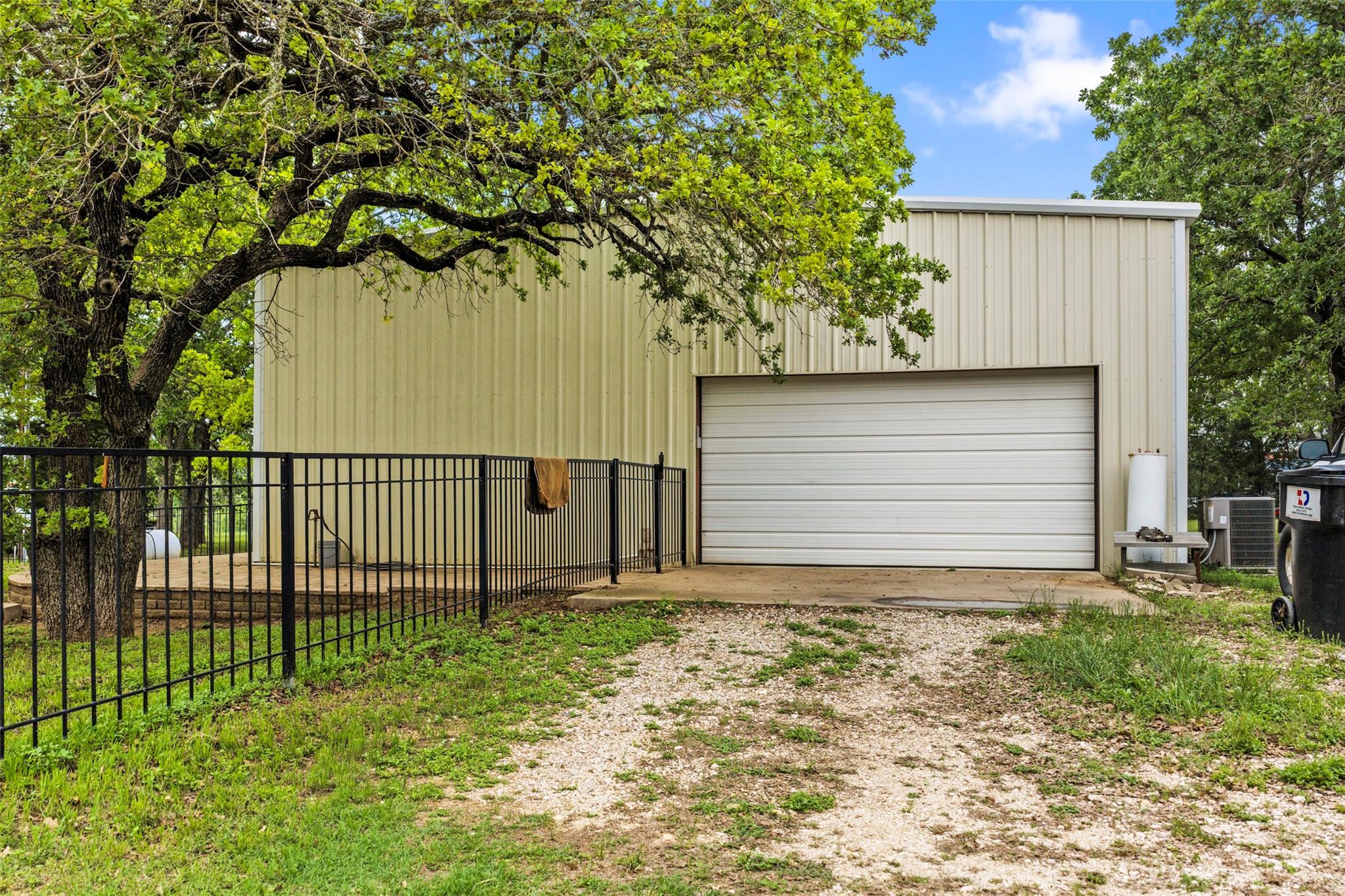 1389 Highway 290 E Elgin TX 78621