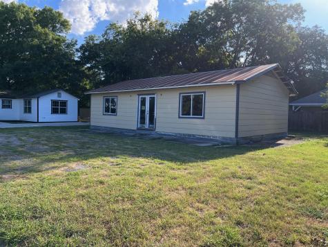 115 Guadalupe Street Lockhart TX 78644