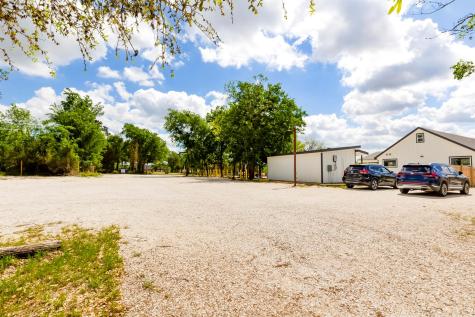 306 Oak Street Rockdale TX 76567