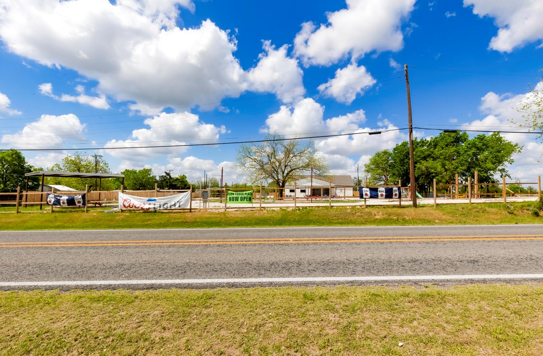 306 Oak Street Rockdale TX 76567