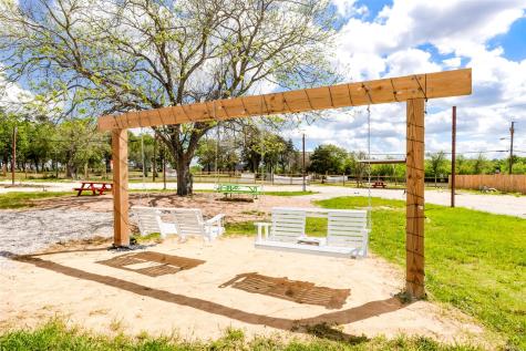 306 Oak Street Rockdale TX 76567