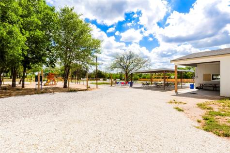 306 Oak Street Rockdale TX 76567