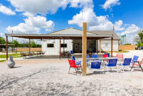 306 Oak Street Rockdale TX 76567
