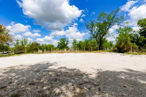 306 Oak Street Rockdale TX 76567