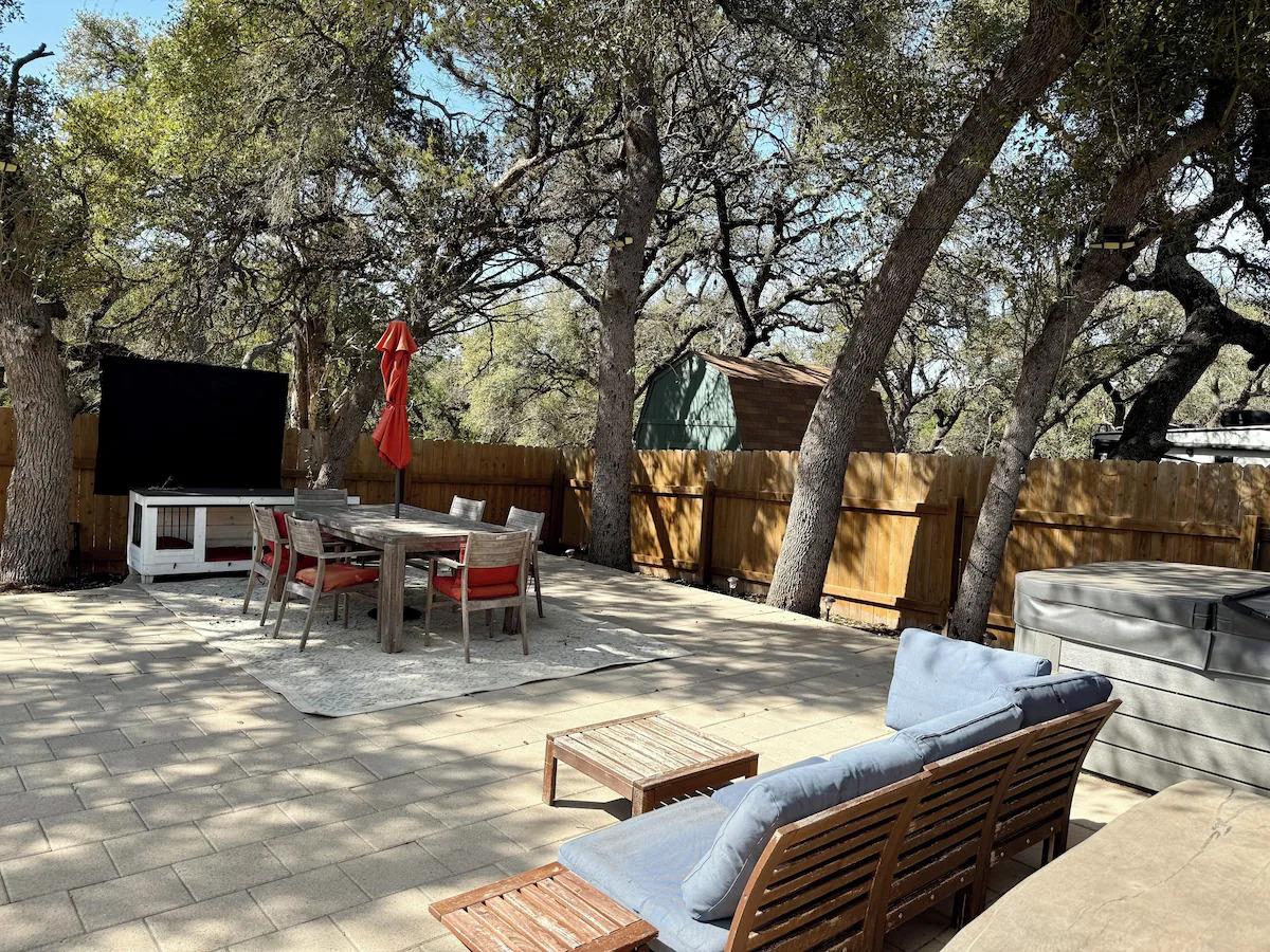11605 Fitzhugh Road Austin TX 78736